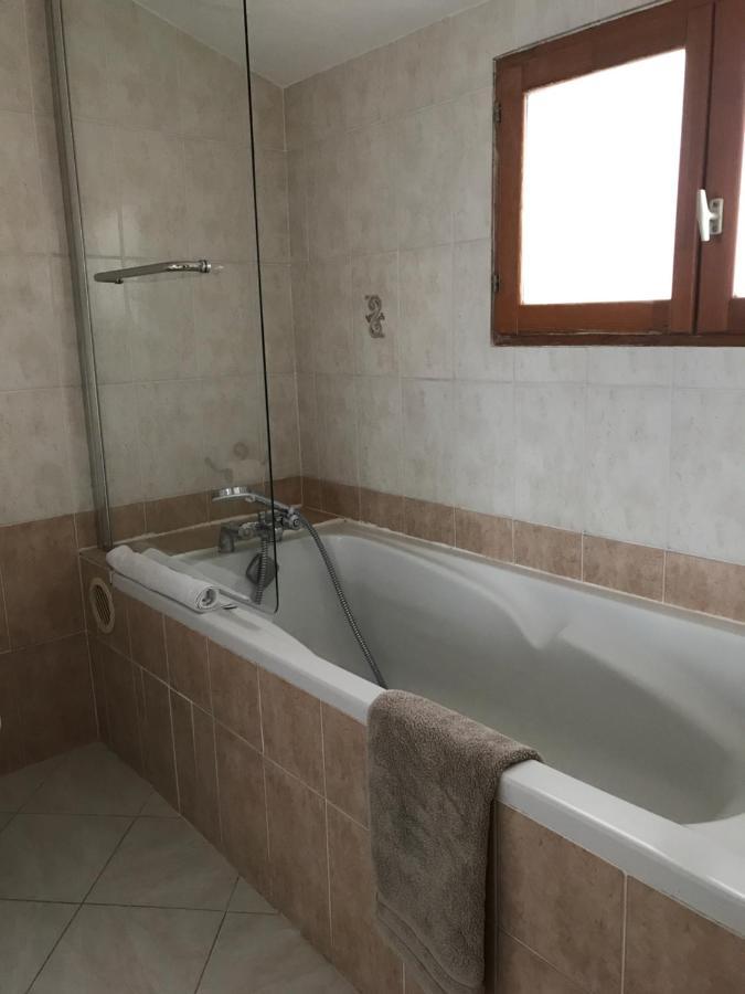 L'Ensoleillee Villa Menerbes Luaran gambar